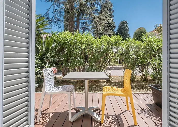 Hotel Mileade L'orangeraie - Entierement Renove 3*